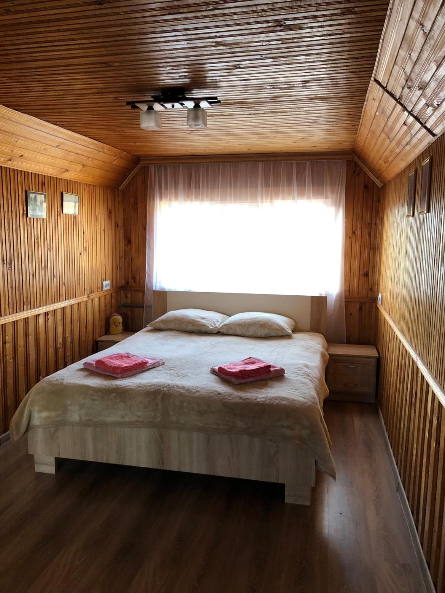 House Mold Villa Lazeshchyna Luaran gambar